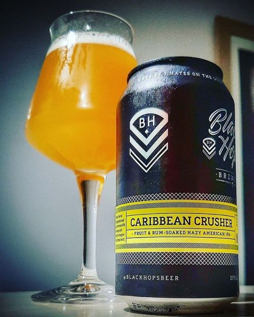 Black Hops Caribbean Crusher Hazy IPA⠀