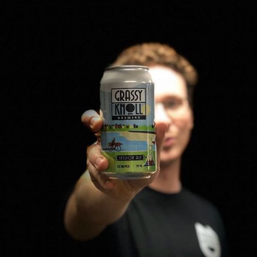 Grassy Knoll Session Ale⠀