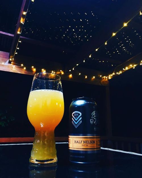 Black Hops Half Nelson Hazy IPA⠀
