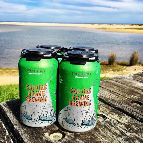 Sailors Grave Down She Gose.