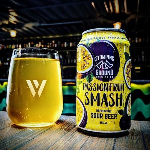 Stomping Ground Passionfruit Smash Refreshing Sour Beer⠀