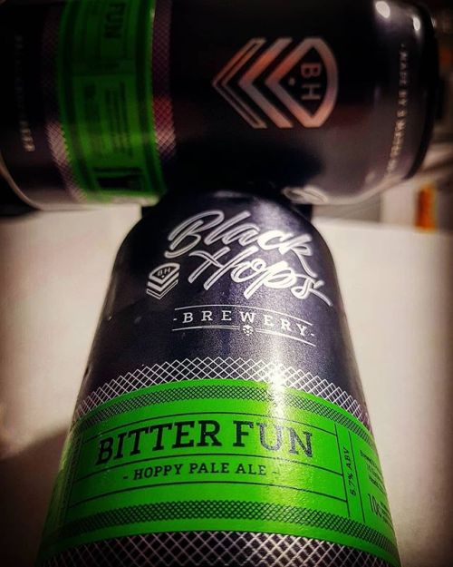 Black Hops Bitter Fun Hoppy Pale Ale⠀