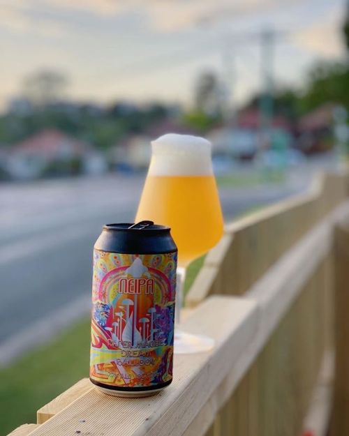 Grand Ridge Paper Mache Dream Balloon NEIPA⠀
